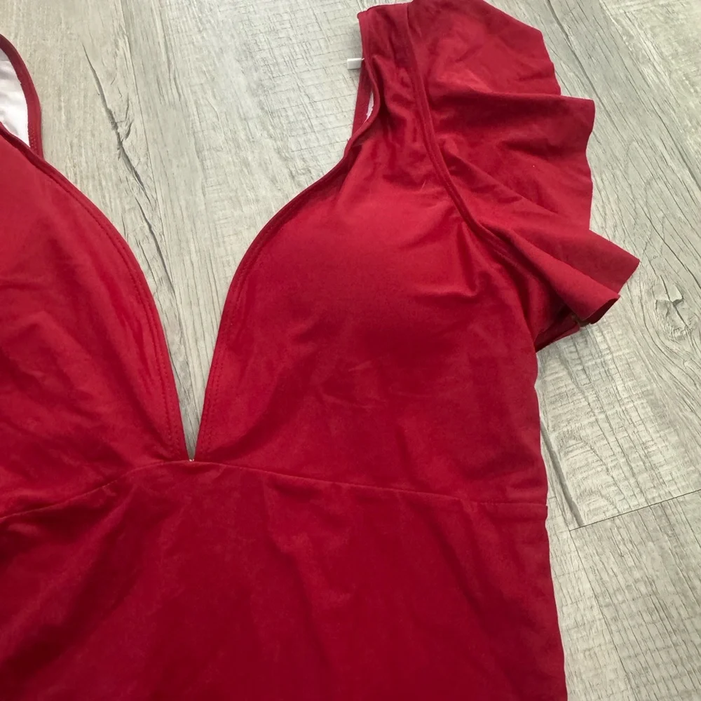 Sleek Red One Piece Swimsuit with Plunging V-Neckline